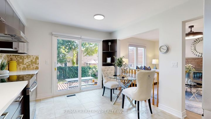 Photo 15 at 25 Greybeaver Trail, Rouge E10, Toronto