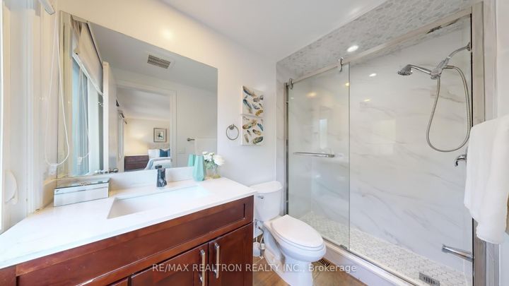 Photo 23 at 25 Greybeaver Trail, Rouge E10, Toronto
