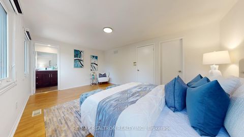 Photo 22 at 25 Greybeaver Trail, Rouge E10, Toronto