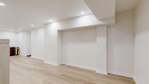 Photo 36 at 25 Greybeaver Trail, Rouge E10, Toronto