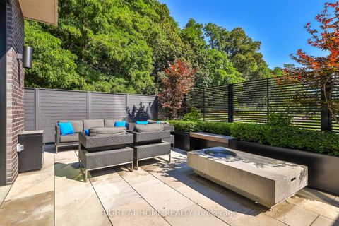 Photo 11 at 363 Avenue Road, St. Clair, Toronto