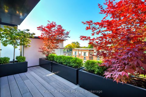 Photo 34 at 363 Avenue Road, St. Clair, Toronto