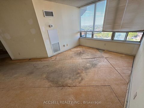 Photo 4 at 1206 - 120 Promenade Circle, Brownridge, Vaughan