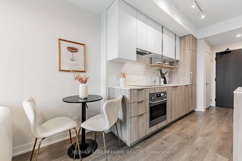 Photo 9 at 2509 - 15 Holmes Avenue, Willowdale East, Toronto