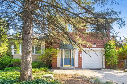 Photo 1 at 525 SWANN Drive, WO West, Oakville