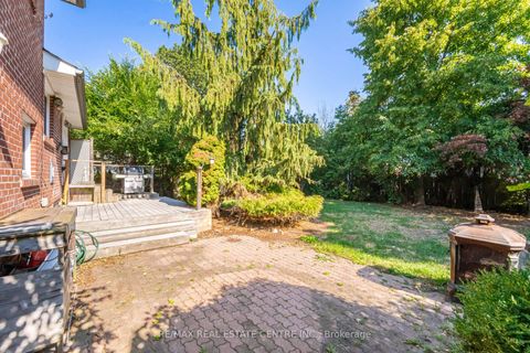 Photo 44 at 525 SWANN Drive, WO West, Oakville
