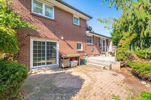 Photo 45 at 525 SWANN Drive, WO West, Oakville