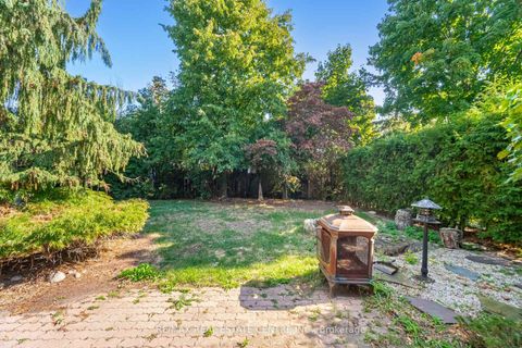 Photo 46 at 525 SWANN Drive, WO West, Oakville