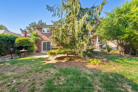 Photo 49 at 525 SWANN Drive, WO West, Oakville