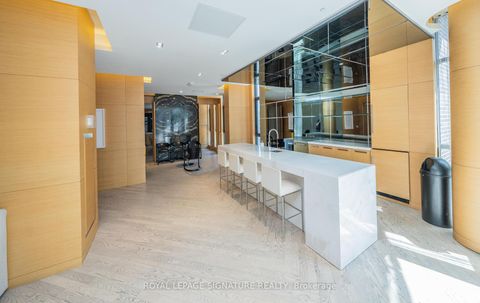 Photo 27 at 406 - 99 The Donway W, Don Mills, Toronto
