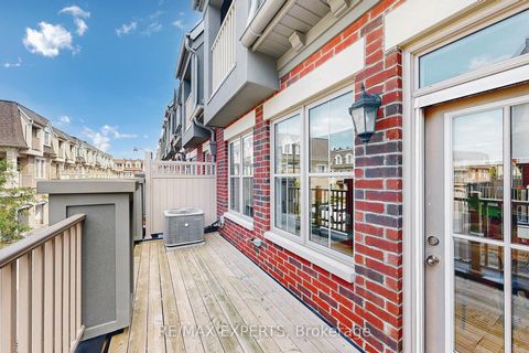 Photo 41 at 5 - 8 Church Street, Maple, Vaughan