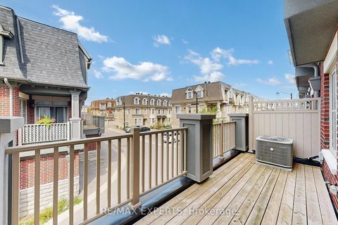Photo 42 at 5 - 8 Church Street, Maple, Vaughan