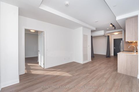 Photo 8 at 910 - 286 Main Street, Danforth, Toronto
