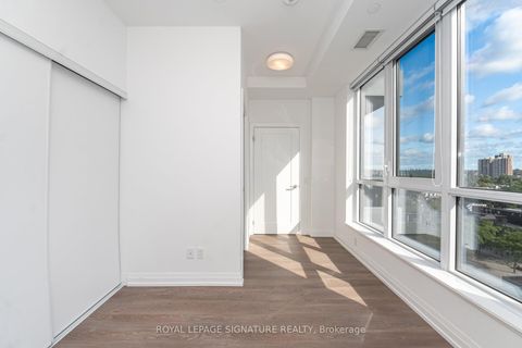 Photo 10 at 910 - 286 Main Street, Danforth, Toronto