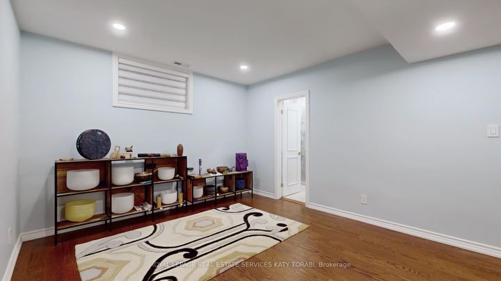 Photo 35 at 21 Forest Heights Boulevard, Windfields, Toronto