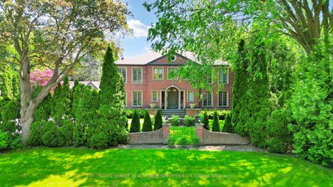Photo 44 at 21 Forest Heights Boulevard, Windfields, Toronto