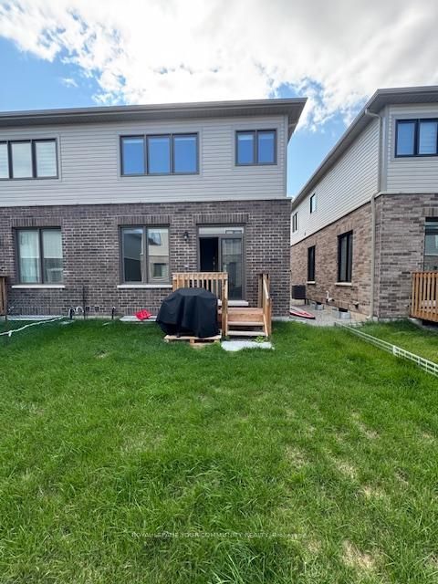 Photo 16 at 65 Phoenix Boulevard, Rural Barrie Southeast, Barrie