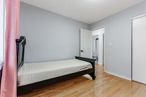 Photo 20 at 5 - 27 West Dean Park Drive, West Deane, Toronto