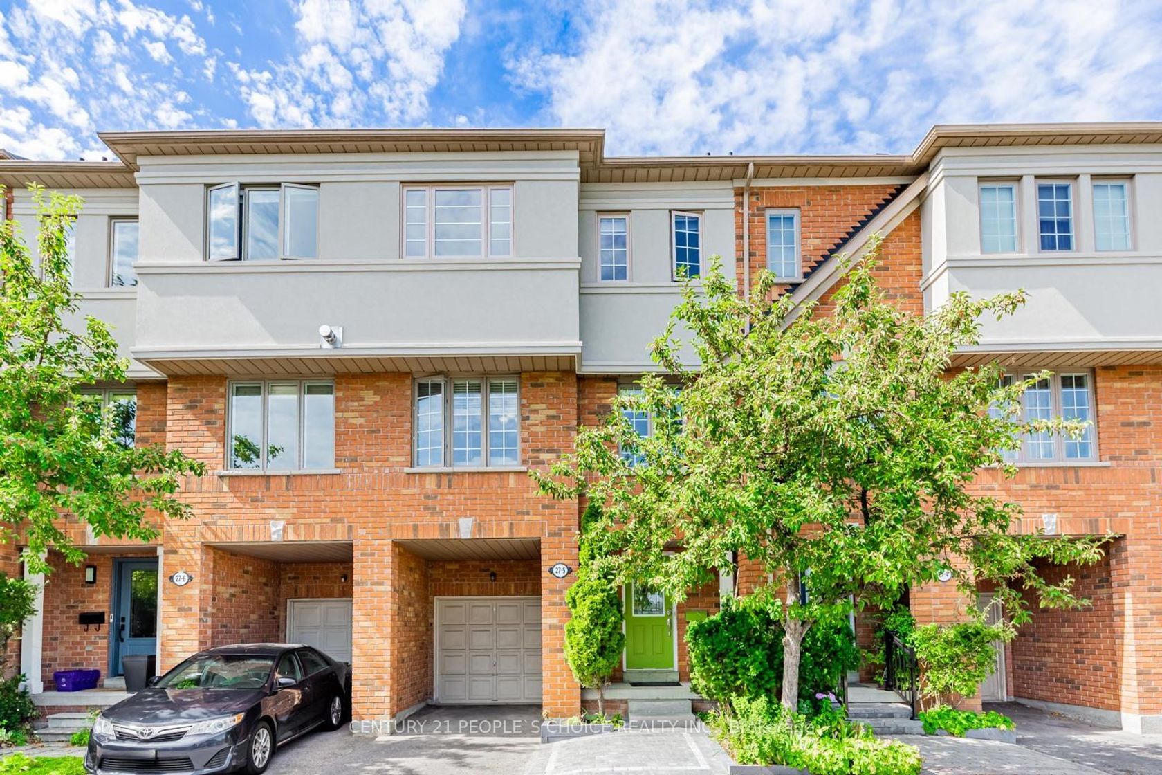 5 - 27 West Dean Park Drive, West Deane, Toronto 