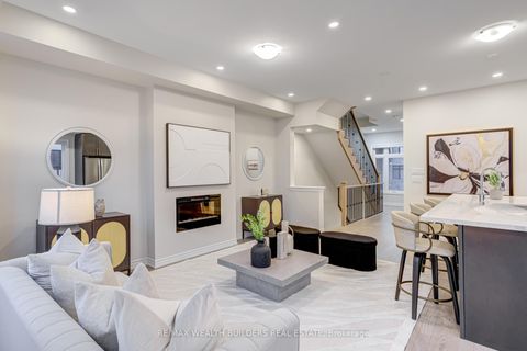 Photo 7 at 31 William Shearn Crescent, Angus Glen, Markham