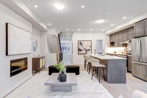 Photo 9 at 31 William Shearn Crescent, Angus Glen, Markham