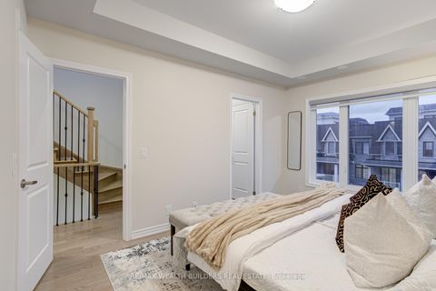 Photo 24 at 31 William Shearn Crescent, Angus Glen, Markham