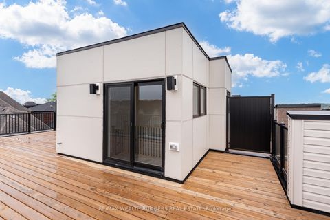 Photo 42 at 31 William Shearn Crescent, Angus Glen, Markham