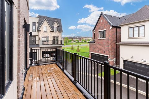 Photo 48 at 31 William Shearn Crescent, Angus Glen, Markham