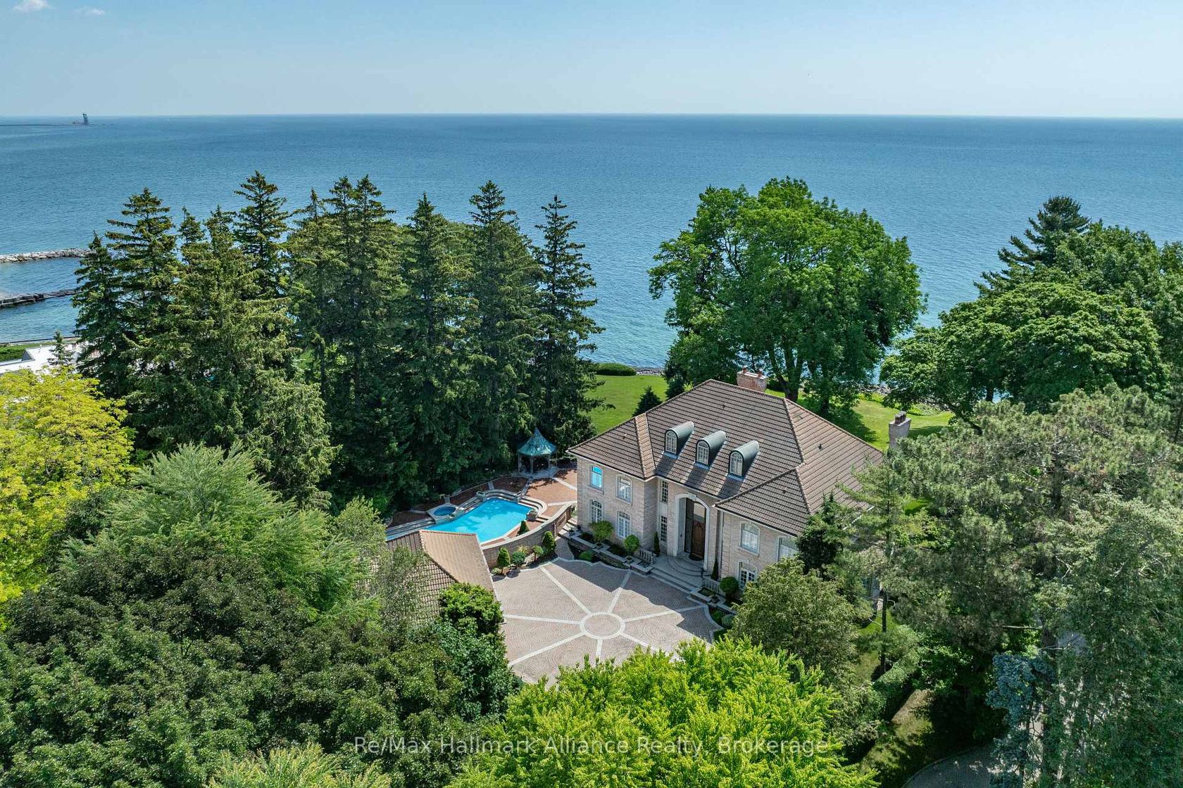 49 Cox Drive, MO Morrison, Oakville 