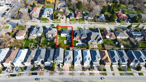 Photo 8 at 229 Crestwood Road, Yorkhill, Vaughan