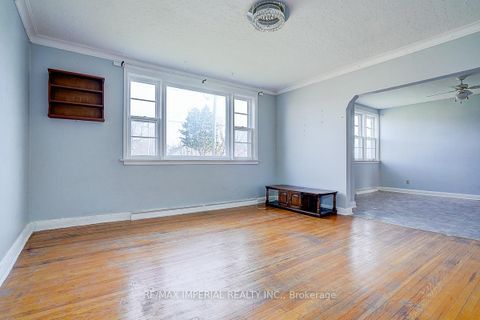 Photo 25 at 229 Crestwood Road, Yorkhill, Vaughan
