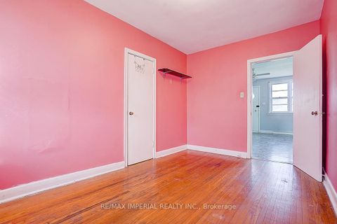 Photo 34 at 229 Crestwood Road, Yorkhill, Vaughan