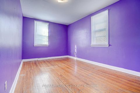 Photo 35 at 229 Crestwood Road, Yorkhill, Vaughan