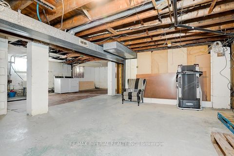 Photo 40 at 229 Crestwood Road, Yorkhill, Vaughan