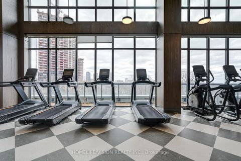 Photo 8 at 910 - 30 Inn On The Park Drive, Don Mills, Toronto