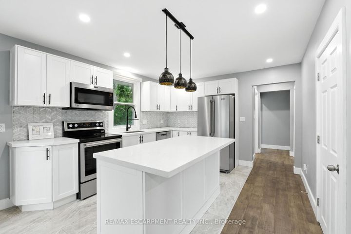 Photo 5 at 1233 Coric Avenue, Freeman, Burlington