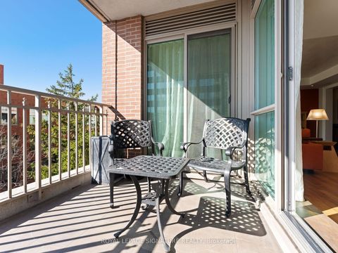 Photo 12 at 603 - 155 St. Clair Avenue W, Casa Loma, Toronto