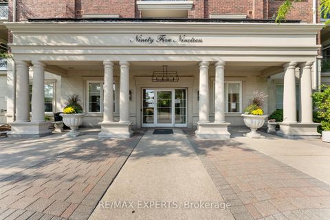Photo 4 at 230 - 9519 Keele Street, Maple, Vaughan