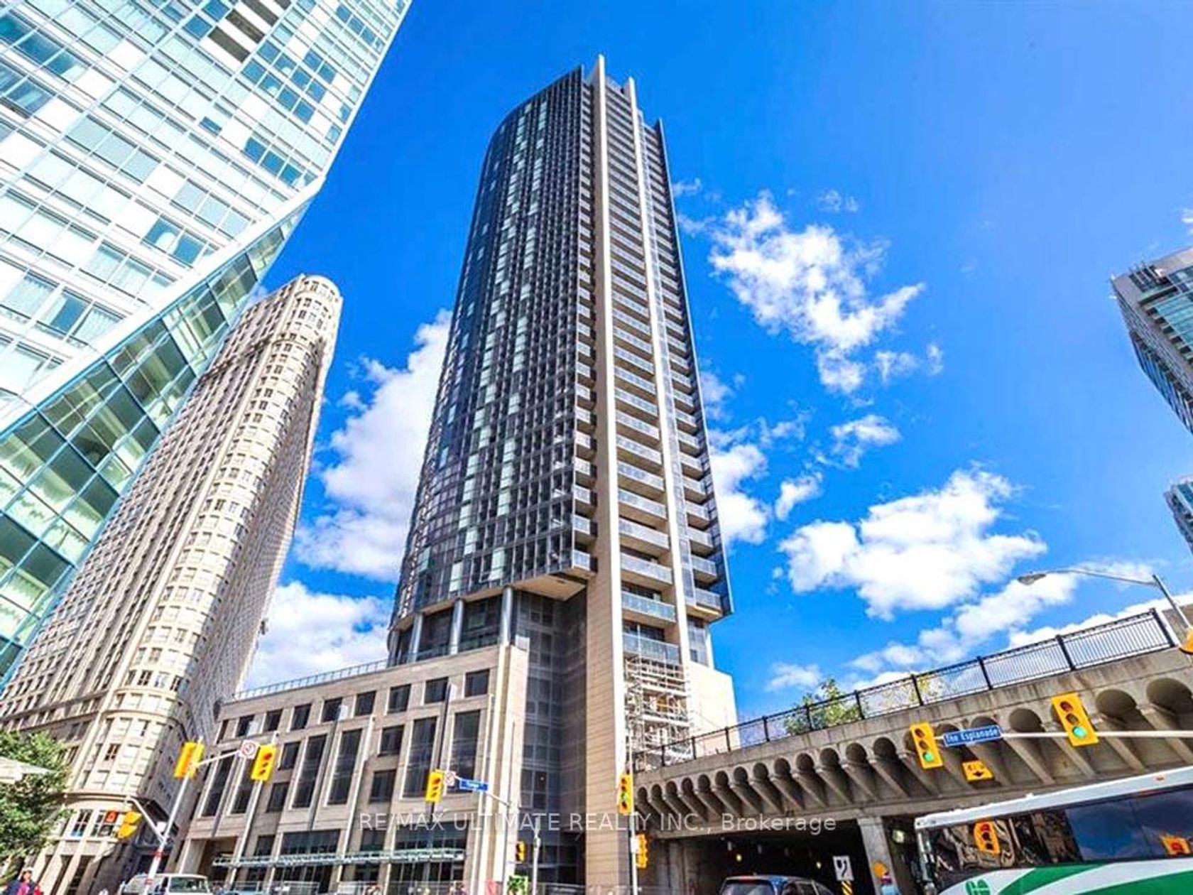 3001 - 1 The Esplanade, Waterfront Communities C8, Toronto 
