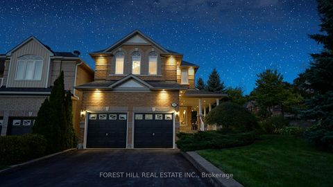 Photo 1 at 35 Bel Canto Crescent, Oak Ridges Lake Wilcox, Richmond Hill