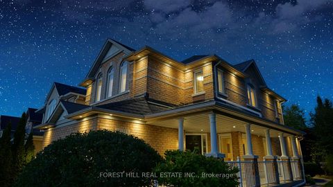 Photo 4 at 35 Bel Canto Crescent, Oak Ridges Lake Wilcox, Richmond Hill