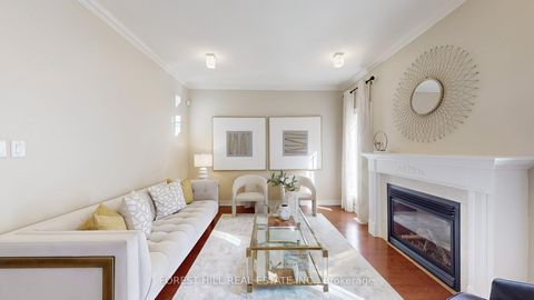 Photo 12 at 35 Bel Canto Crescent, Oak Ridges Lake Wilcox, Richmond Hill