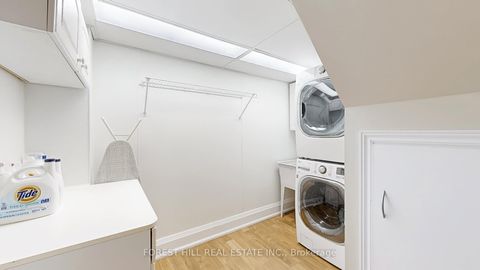 Photo 36 at 35 Bel Canto Crescent, Oak Ridges Lake Wilcox, Richmond Hill