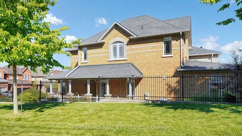 Photo 42 at 35 Bel Canto Crescent, Oak Ridges Lake Wilcox, Richmond Hill