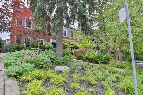 Photo 1 at 49 Hillcrest Drive, Wychwood, Toronto