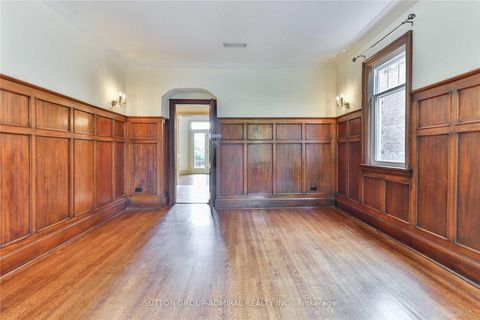 Photo 4 at 49 Hillcrest Drive, Wychwood, Toronto