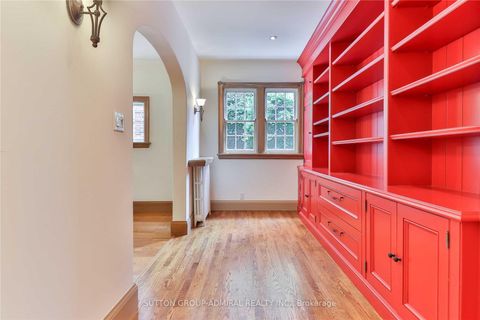 Photo 11 at 49 Hillcrest Drive, Wychwood, Toronto