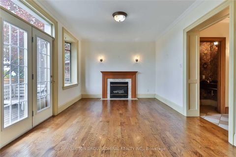 Photo 13 at 49 Hillcrest Drive, Wychwood, Toronto