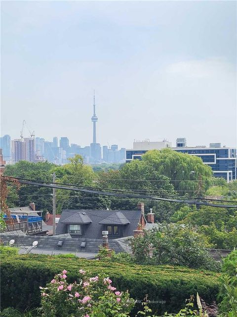 Photo 33 at 49 Hillcrest Drive, Wychwood, Toronto