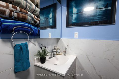 Photo 12 at 316 - 140 Leeward Glenway, Flemingdon Park, Toronto